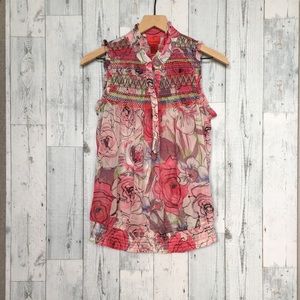 $1 Floral sleeveless blouse size S